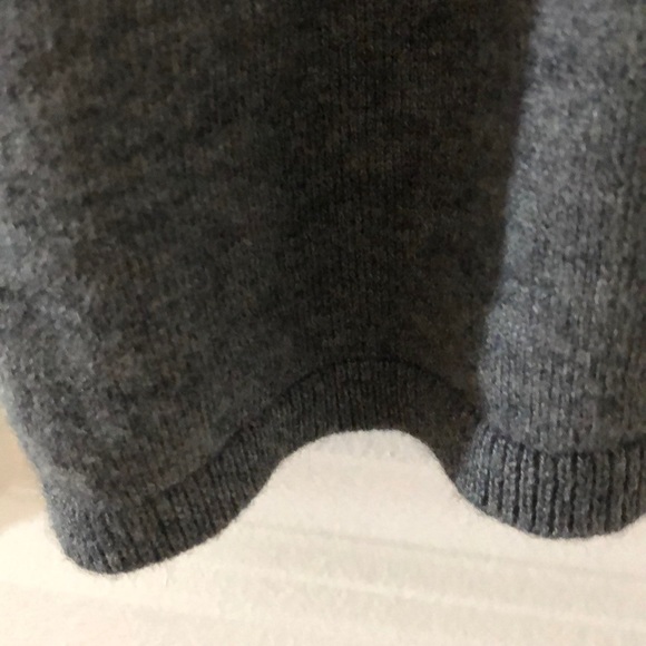 Joie Sweater White/Gray Stripes - XS - EUC - Picture 9 of 13